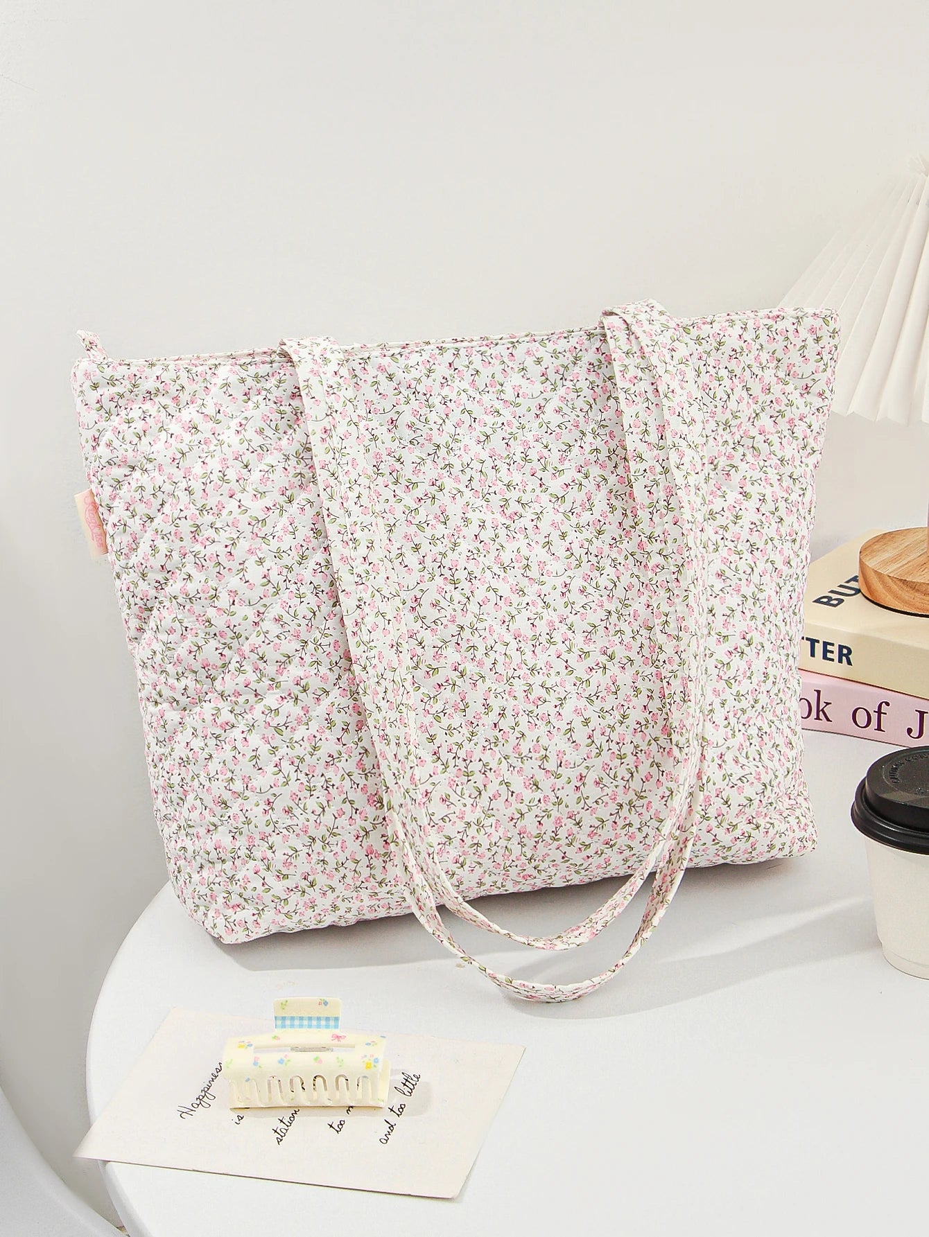 Sac à Main Matelassé à Fleurs - Grand Sac Cabas Multifonction, Tendance, Portable et Mignon pour les Voyages - 1 Pièce