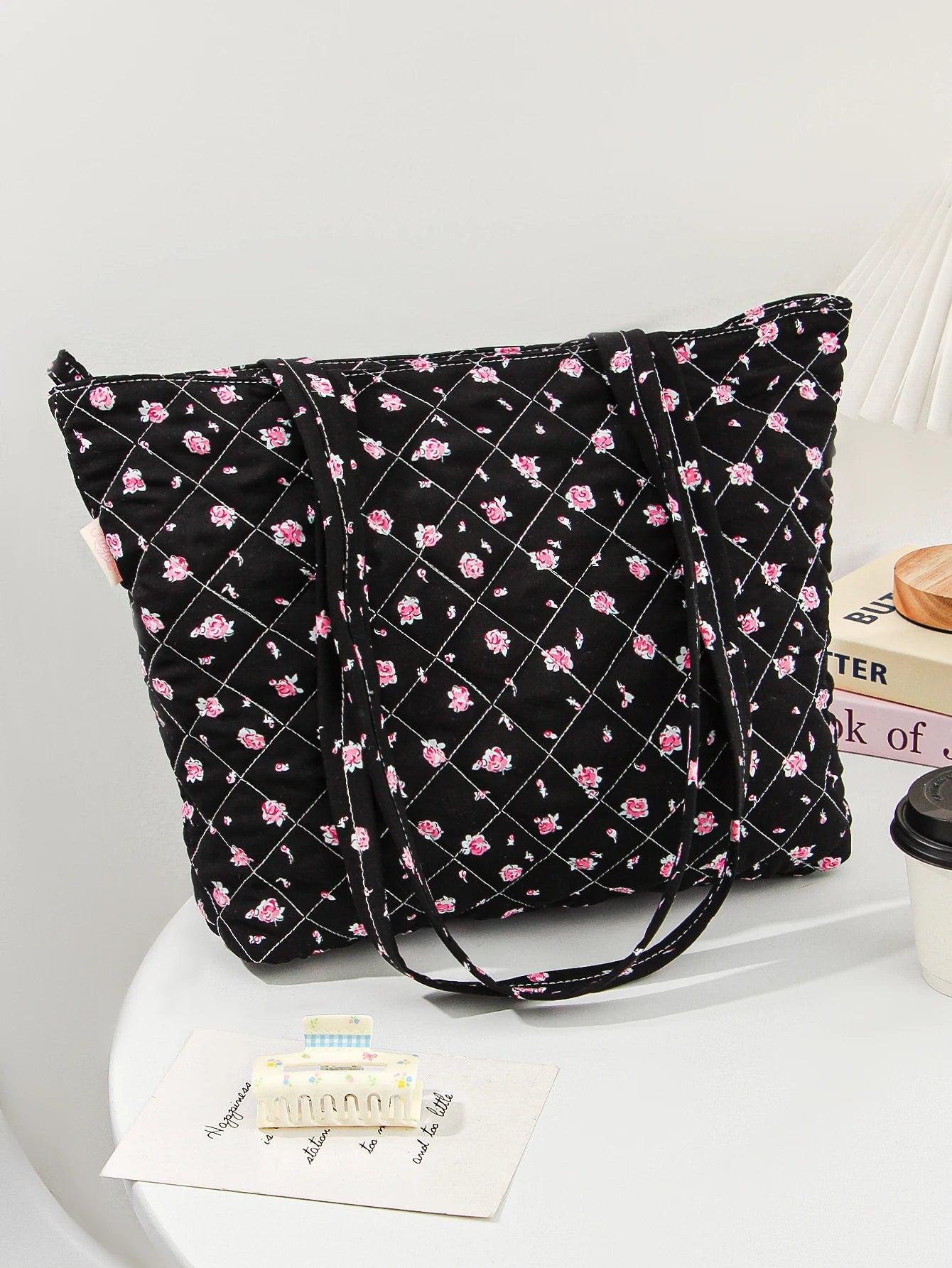 Sac à Main Matelassé à Fleurs - Grand Sac Cabas Multifonction, Tendance, Portable et Mignon pour les Voyages - 1 Pièce
