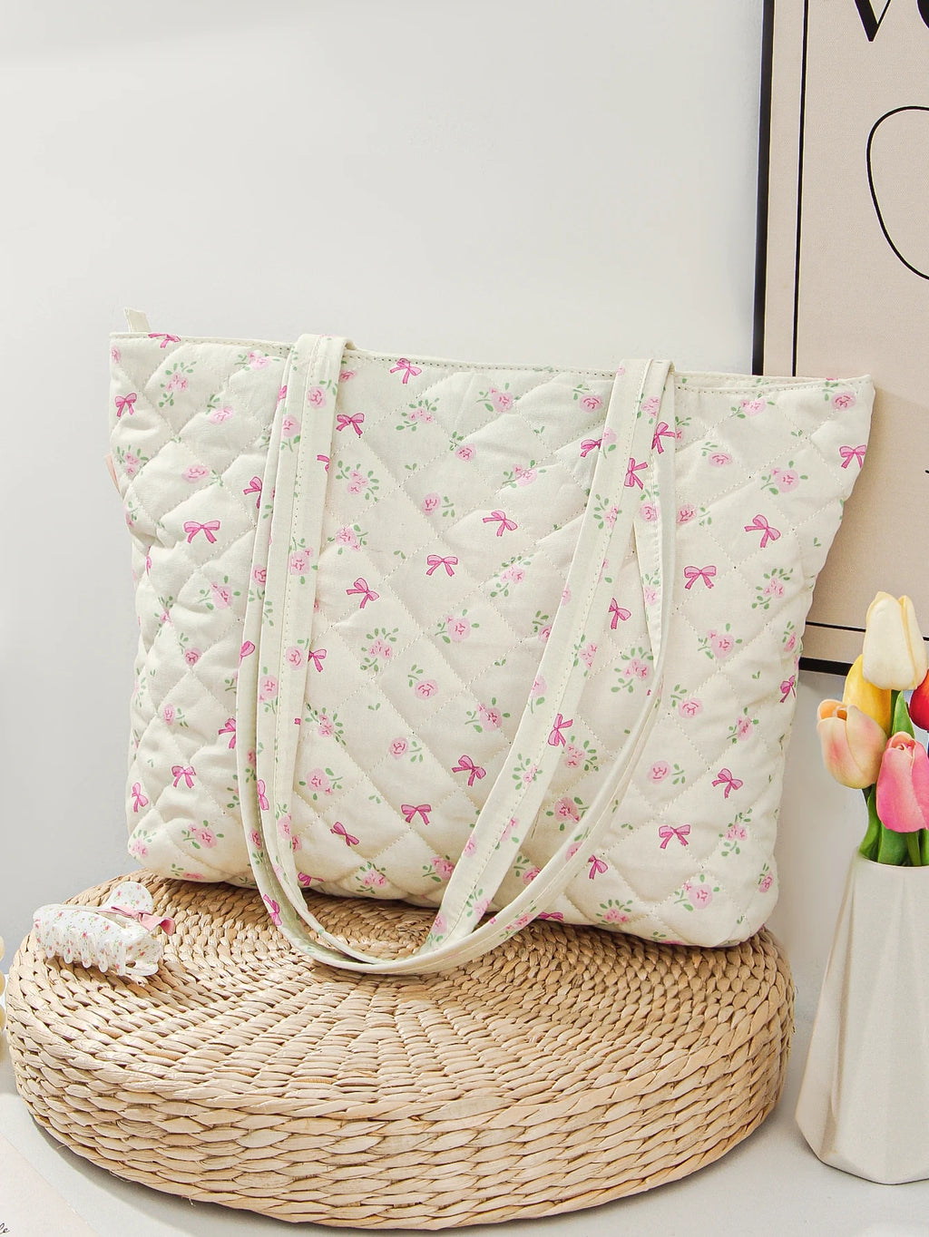 Sac à Main Matelassé à Fleurs - Grand Sac Cabas Multifonction, Tendance, Portable et Mignon pour les Voyages - 1 Pièce